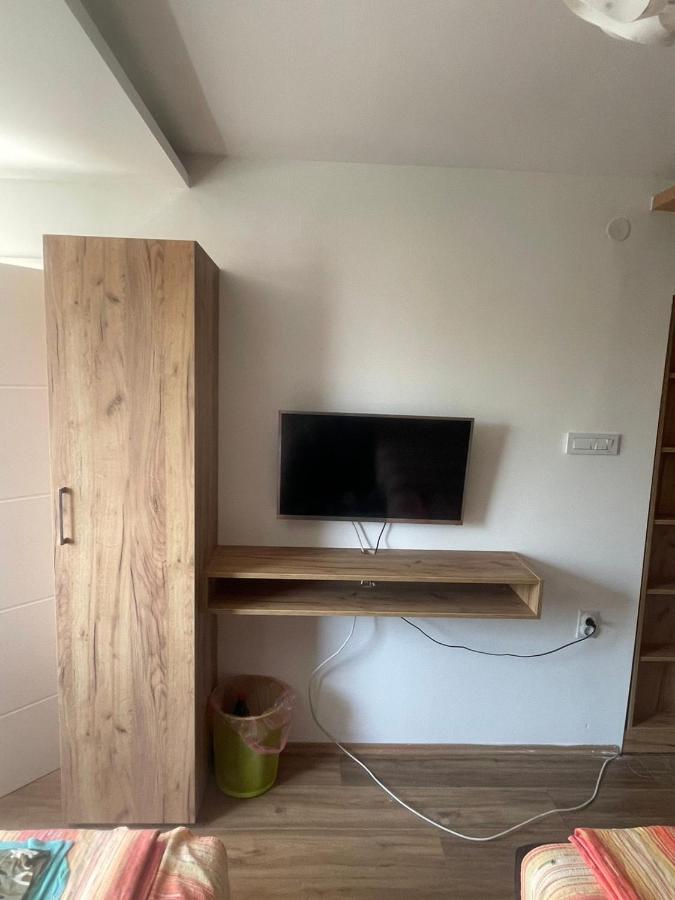 Apartments "Predah Kod Baraca" Ni Εξωτερικό φωτογραφία