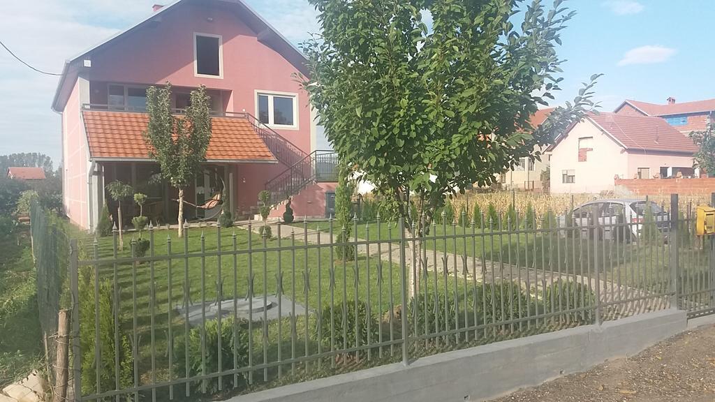 Apartments "Predah Kod Baraca" Ni Εξωτερικό φωτογραφία