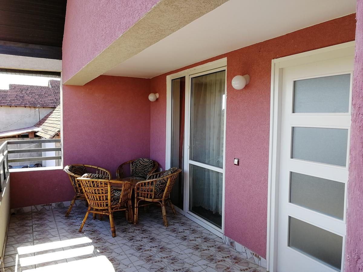 Apartments "Predah Kod Baraca" Ni Εξωτερικό φωτογραφία