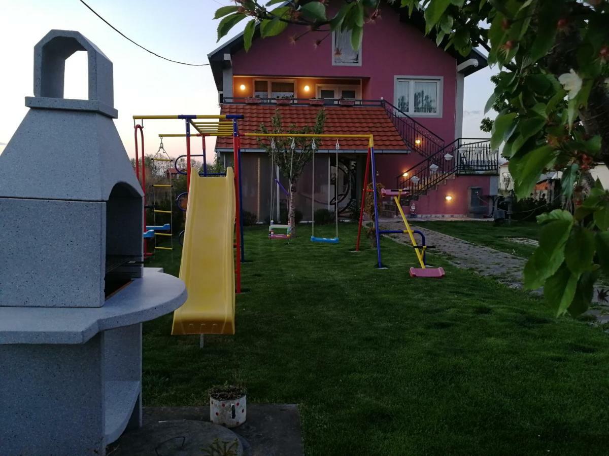 Apartments "Predah Kod Baraca" Ni Εξωτερικό φωτογραφία