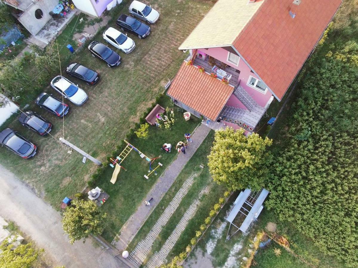 Apartments "Predah Kod Baraca" Ni Εξωτερικό φωτογραφία